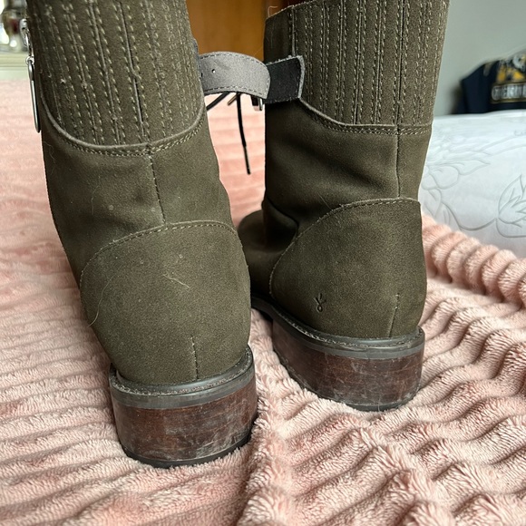 Like New- Emu Australia Army Green Fall/Winter combat boot - Picture 5 of 6